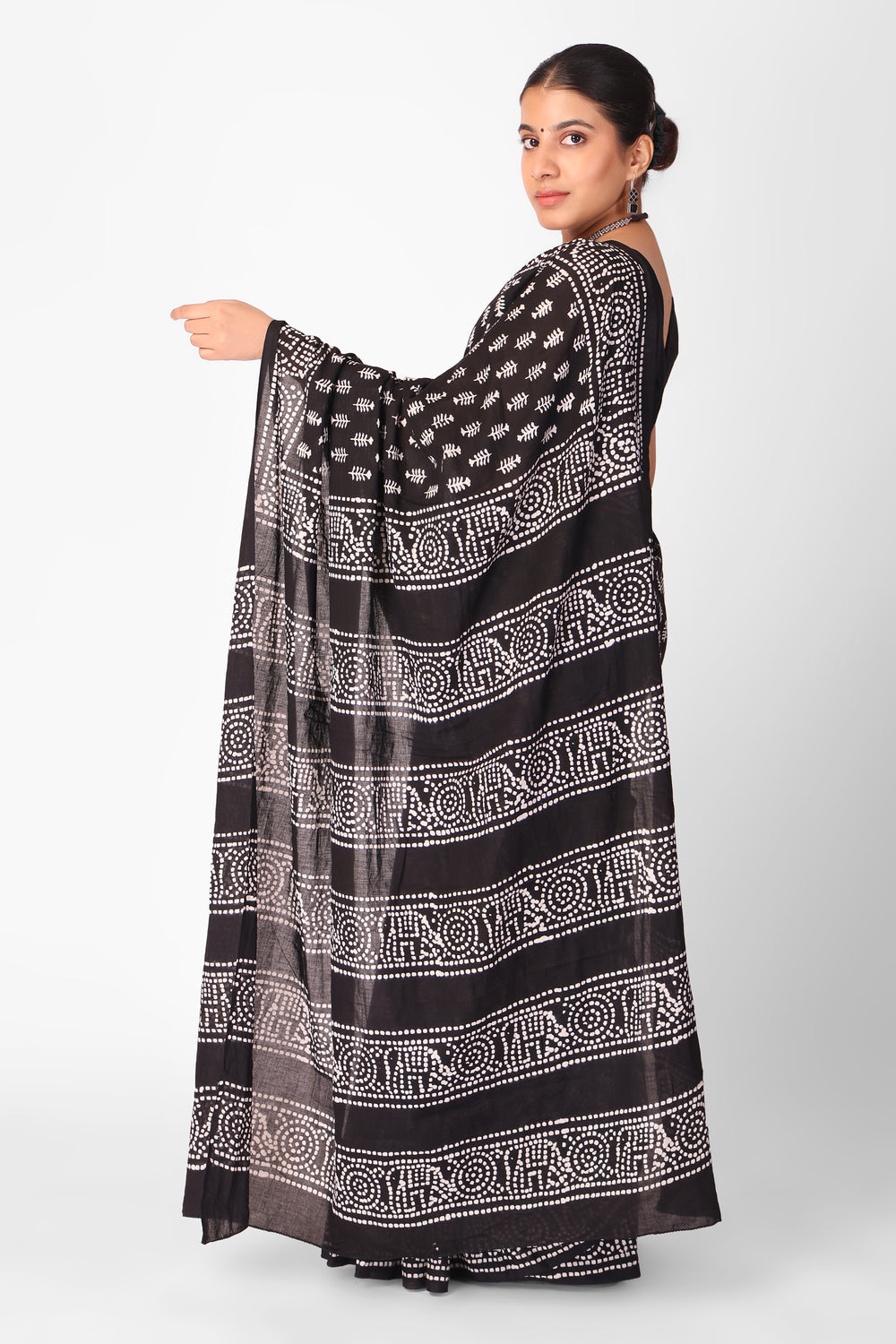 Black Colour Mul Cotton Ready To Wear Saree With Pocket