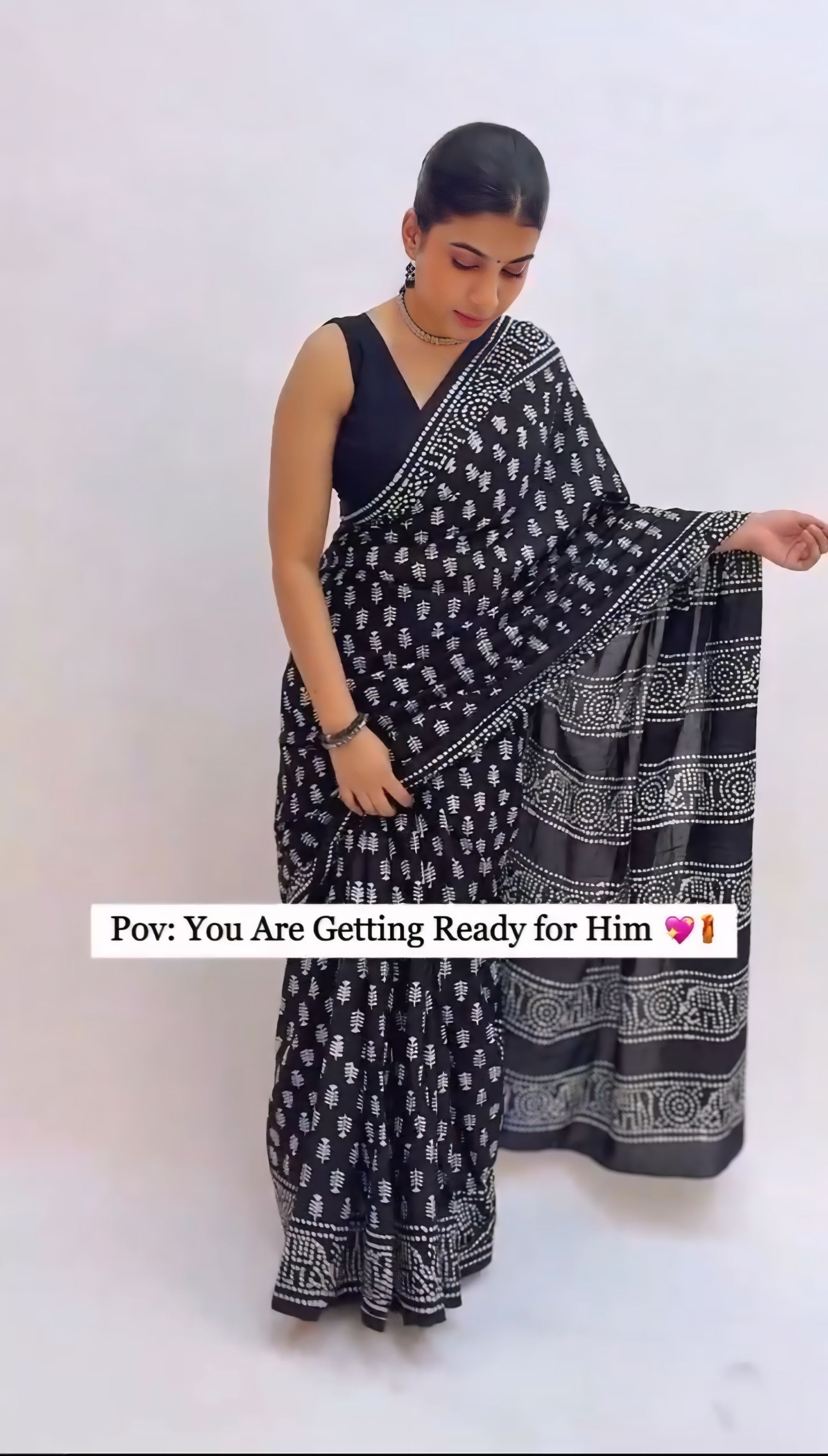 Black Colour Mul Cotton Ready To Wear Saree With Pocket