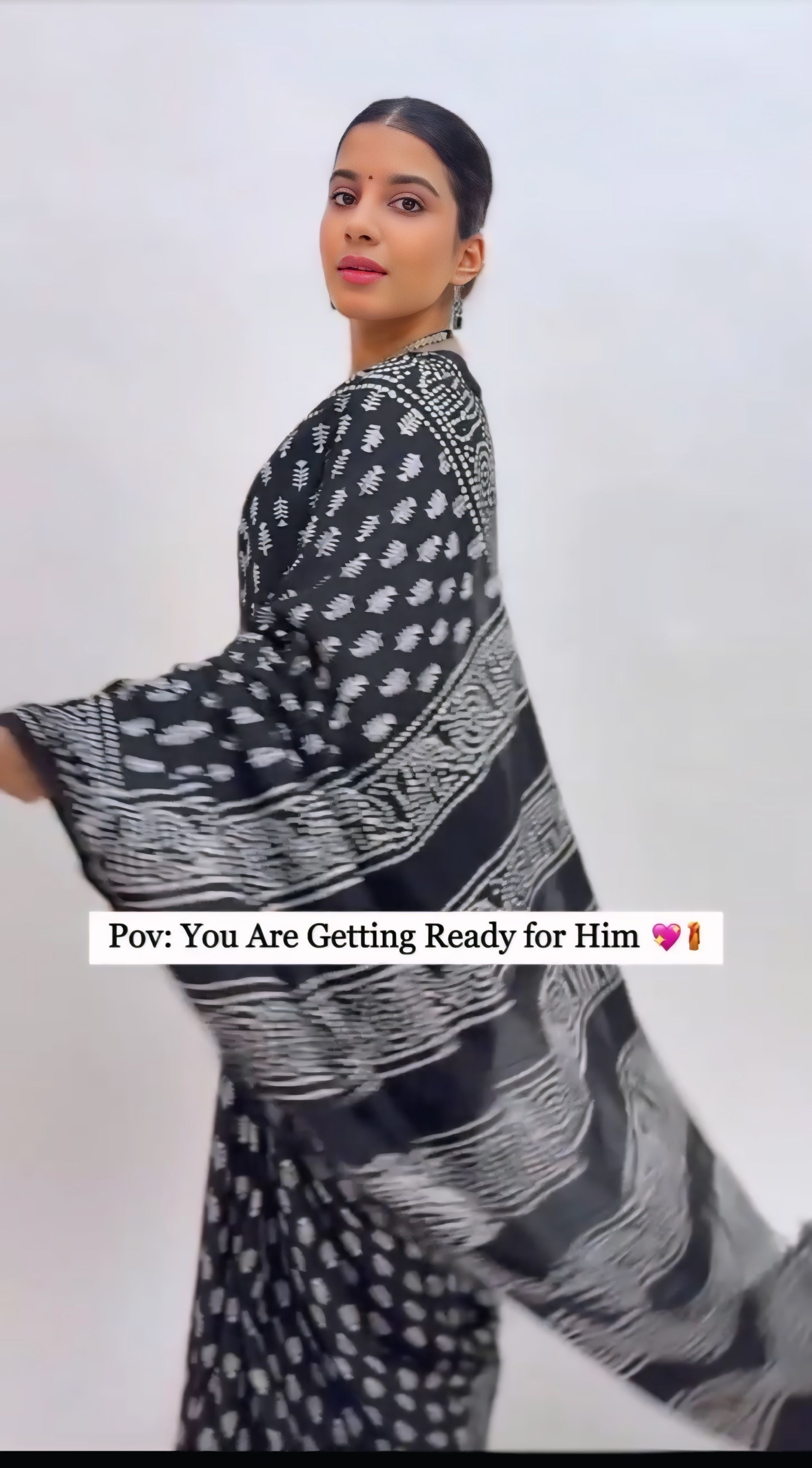 Black Colour Mul Cotton Ready To Wear Saree With Pocket