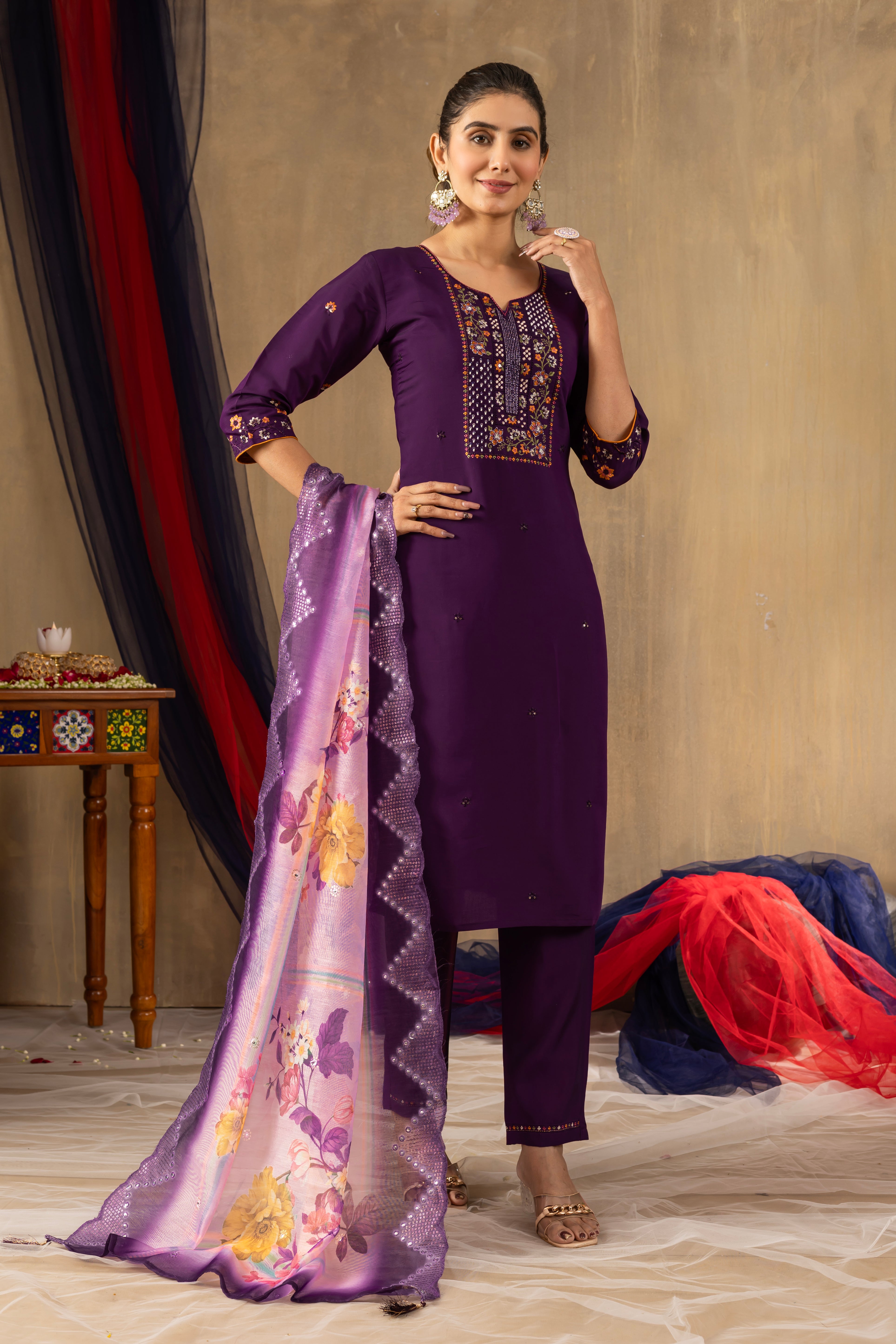 Elegant Straight Kurti Pant Dupatta Set