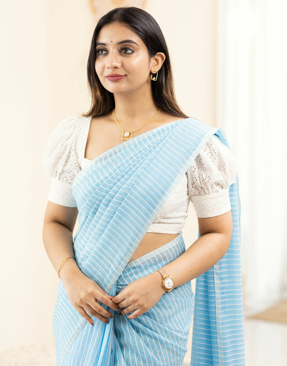 Lining Design Linen Saree In Light Blue