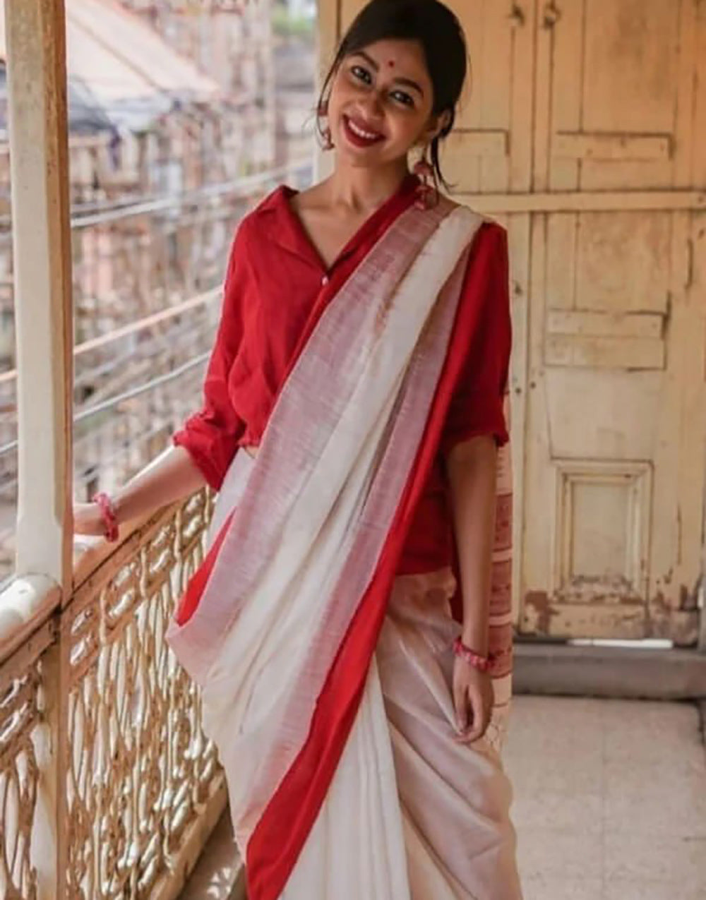 White & Red Cotton Saree With Weaving Work