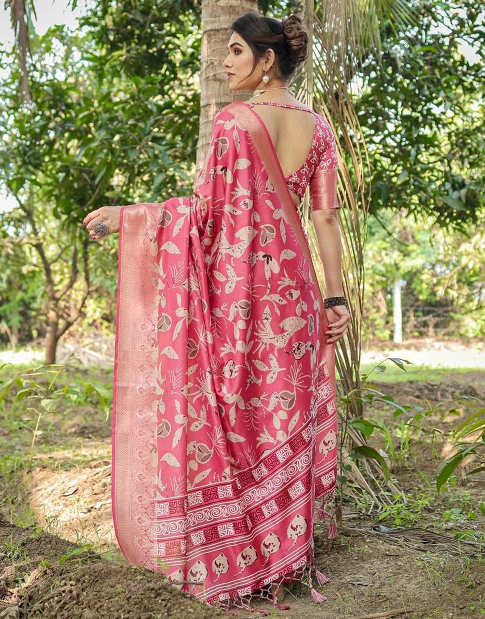 Amaranth Red Pure Silk Saree With Digital Printed Work
