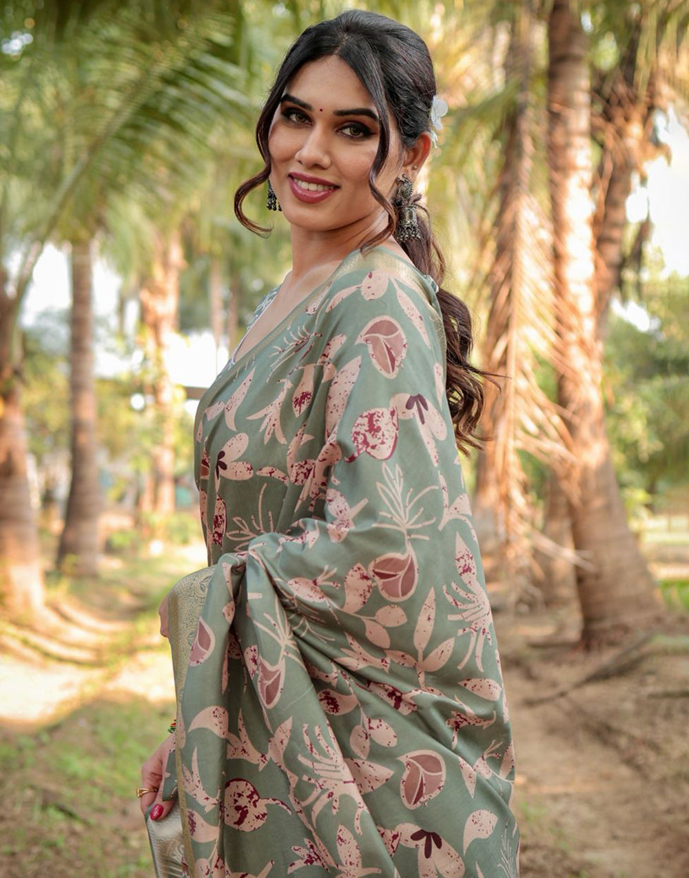 Asparagus Green Pure Silk Saree With Digital Printed Work