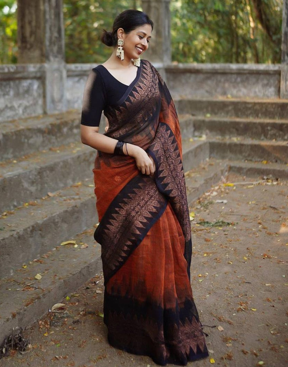 Black & Blush Banarasi Soft Silk Saree With Zari Weaving Work
