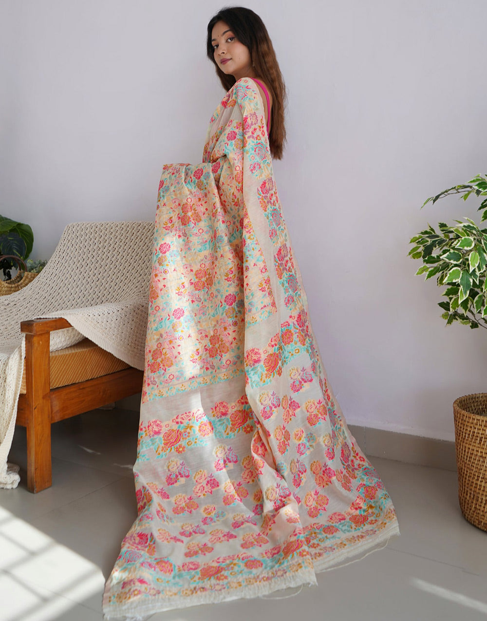 Cream Kashmiri Weaving Silk Saree