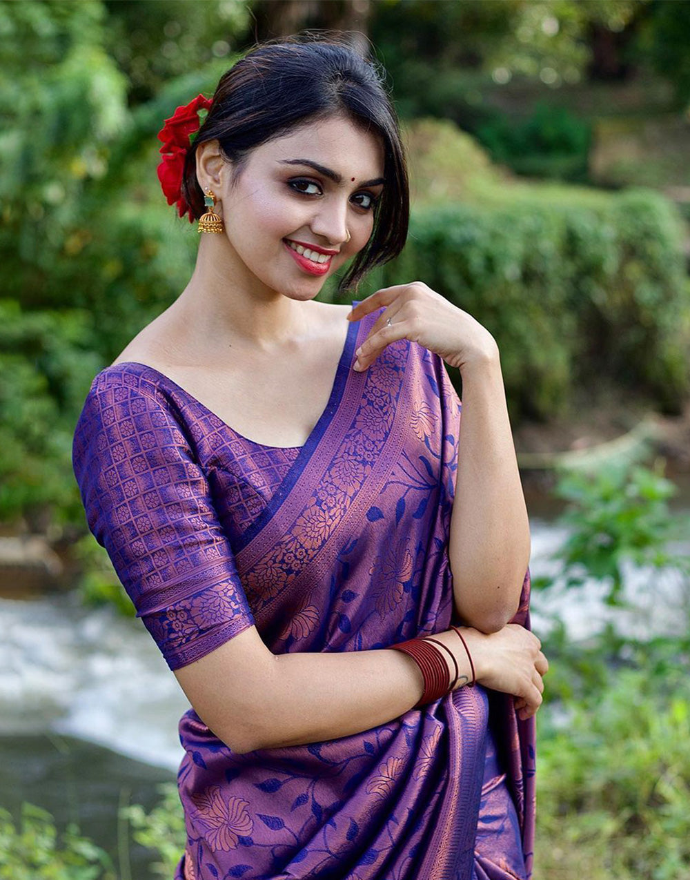 Violet Kanjivaram Silk Saree With Zari Weaving Work