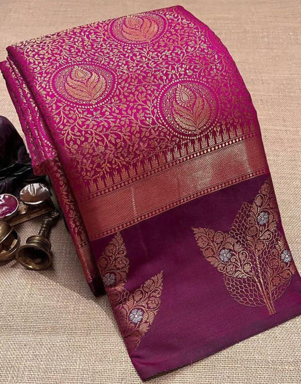 Rani Pink Kanjivaram Silk Saree With Weaving Border