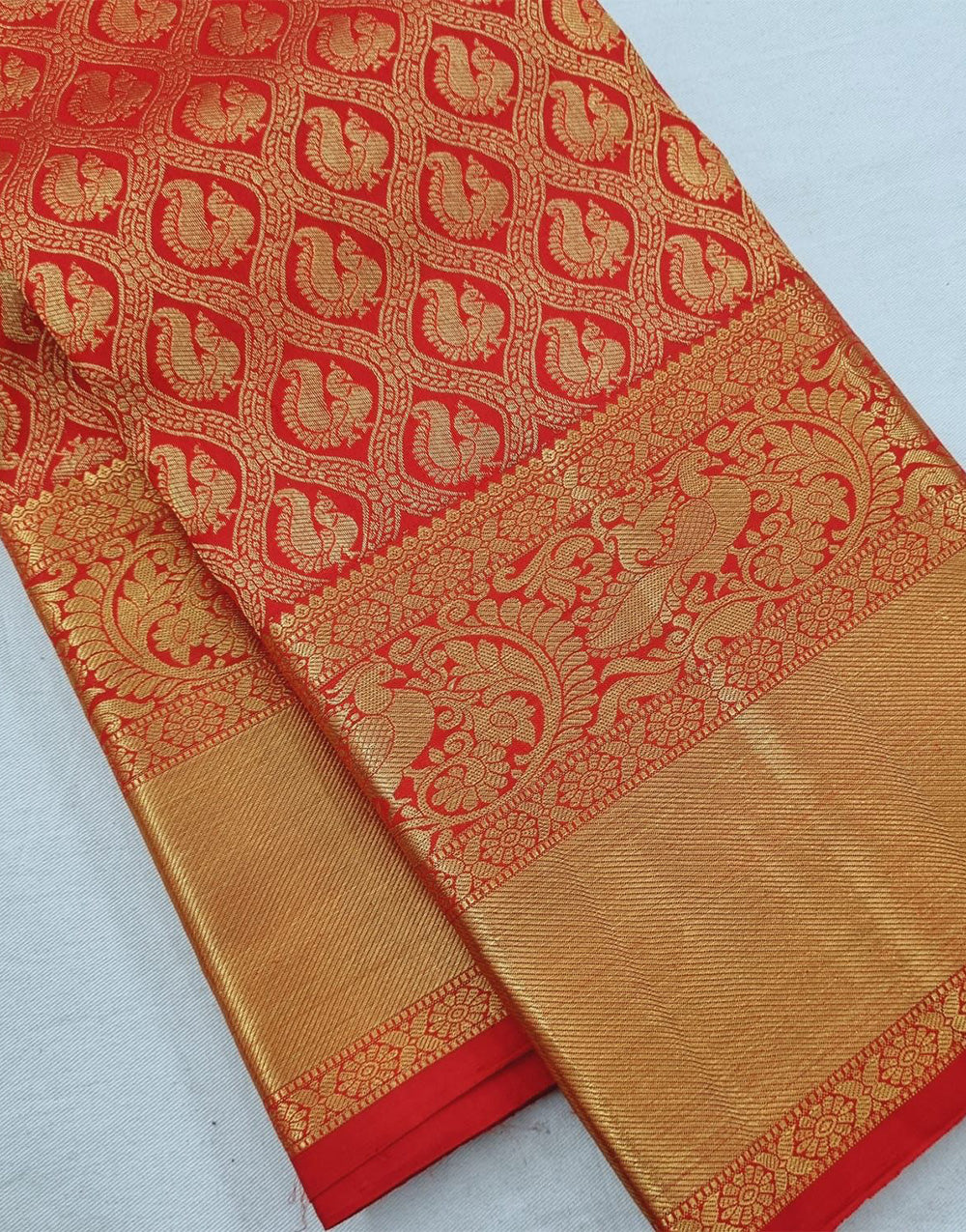Red Banarasi Soft Silk Saree With Weaving Work