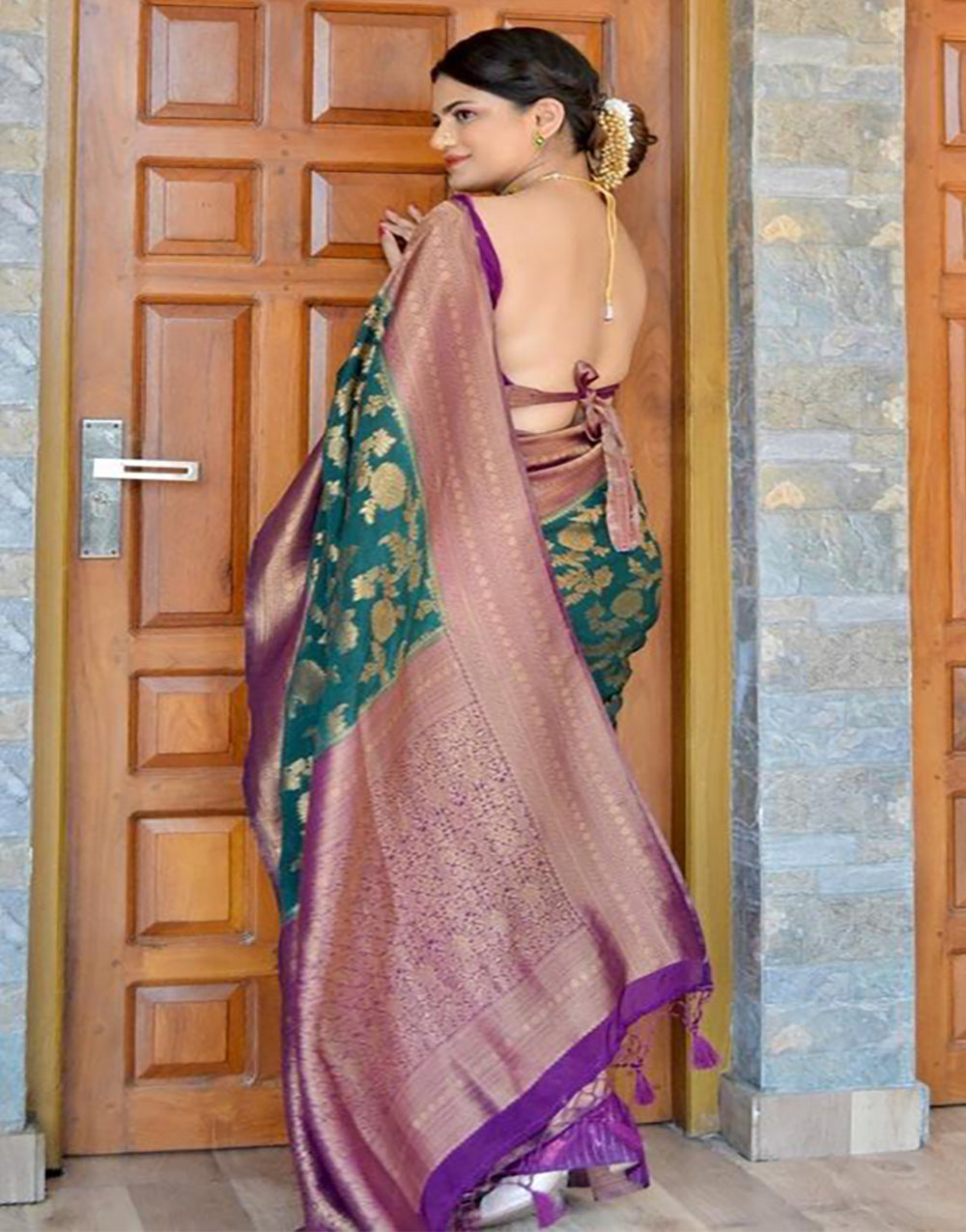 Pine Green Banarasi Silk With Zari Weaving Saree