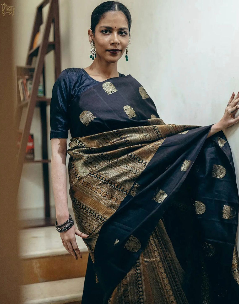 Black Banarasi Soft Silk Saree With Zari Weaving Work