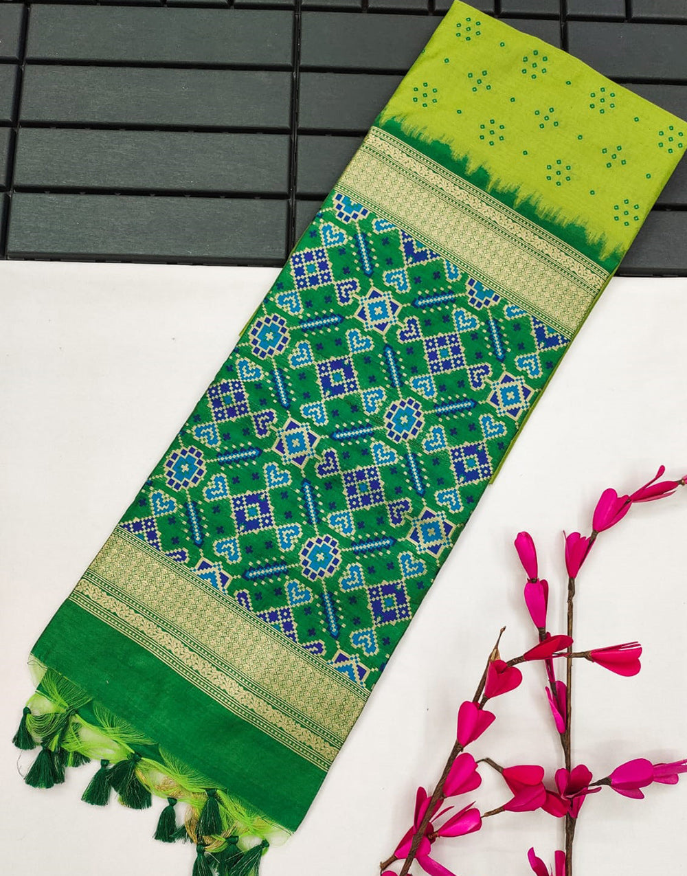 Light Green Tussar Silk Saree With Patola Pallu & Weaving Work