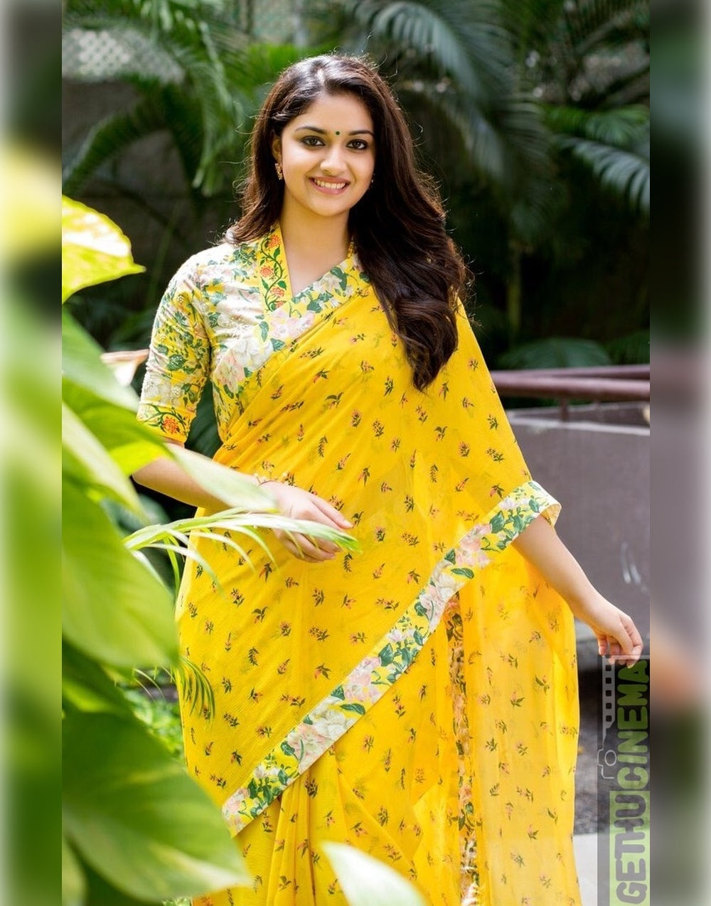 Yellow Georgette Saree With Printed Work