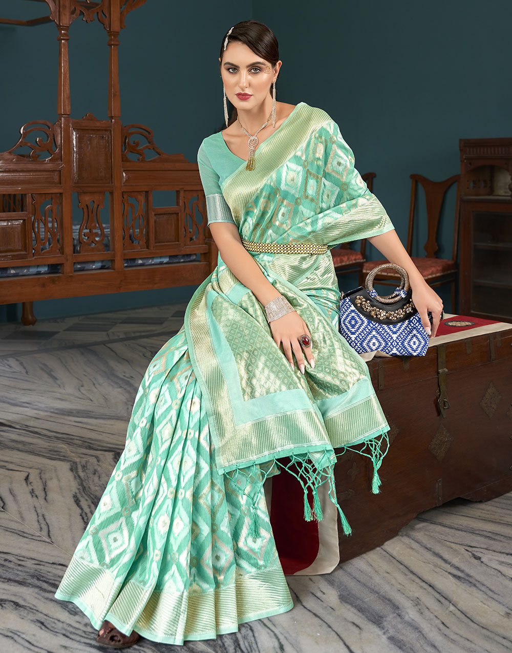 Tiffany Blue Linen Saree With Zari Weaving Work