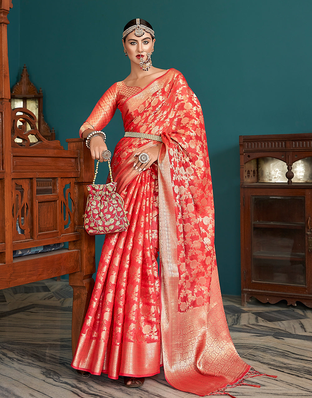 Red Silk Saree With Weaving Work