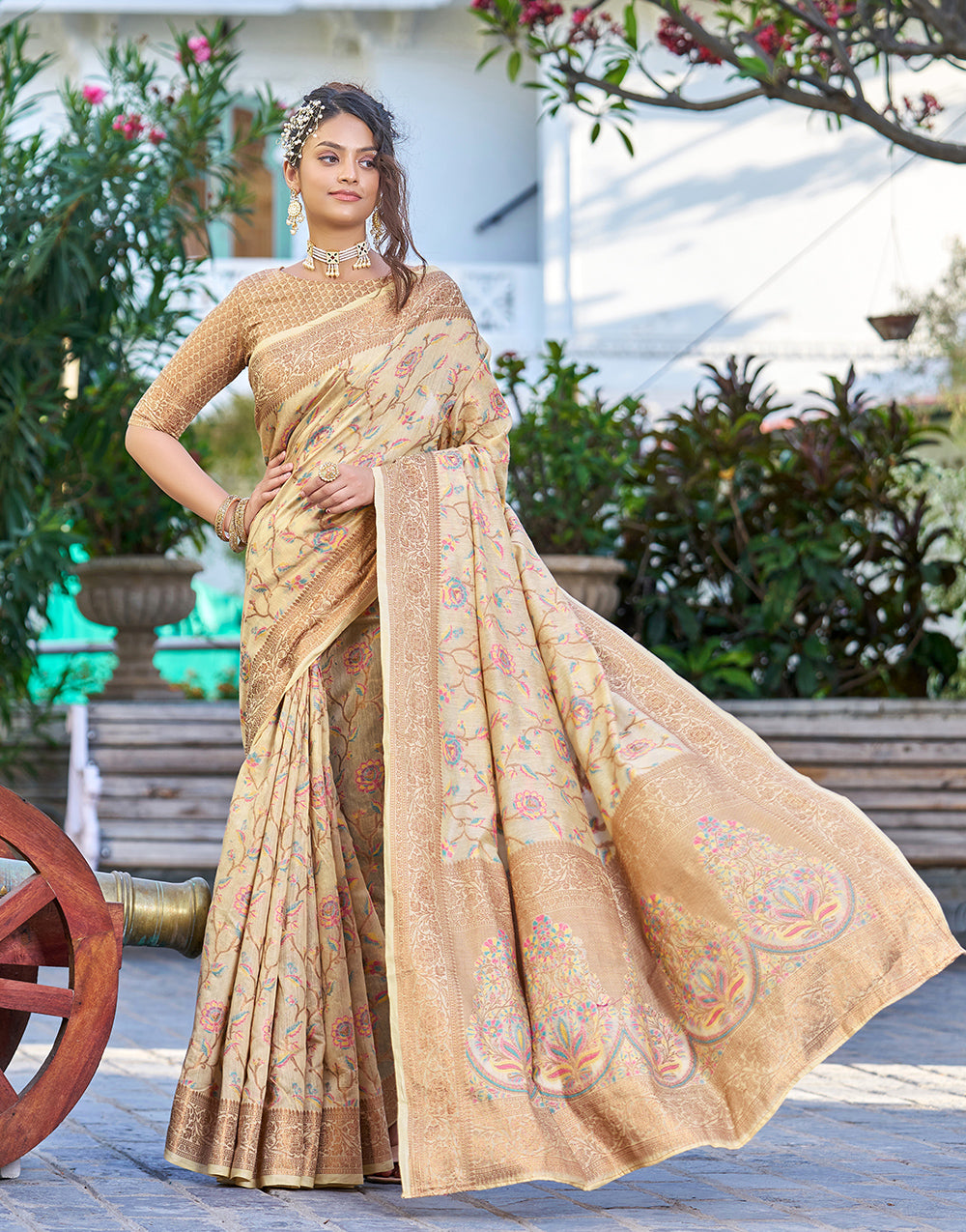 Beige Pashmina Silk Saree With Weaving Work