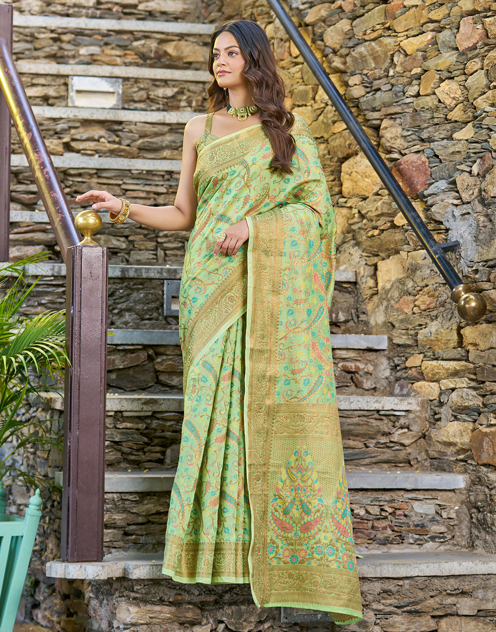 Pista Green Pashamina Silk Saree With Weaving Work