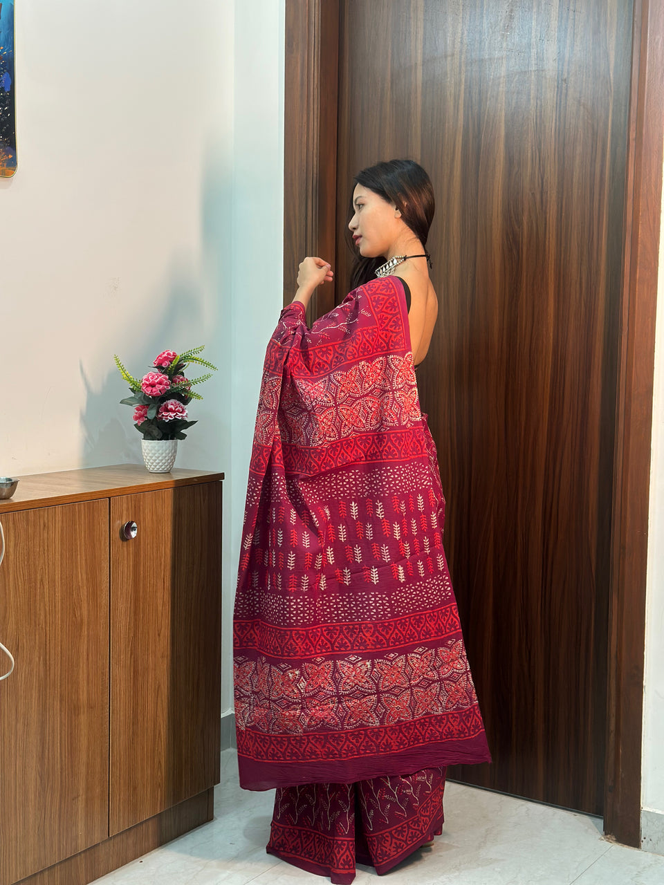 Red Mul Cotton Ready To Wear Saree With Pocket