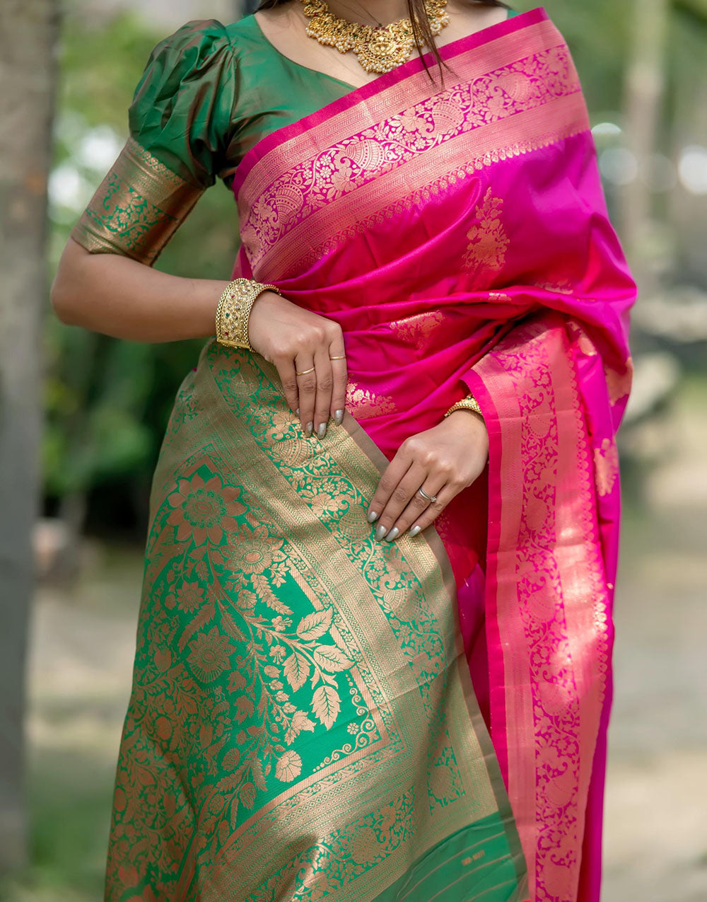 Pink Soft Banarasi Silk Saree With Zari Weaving Work