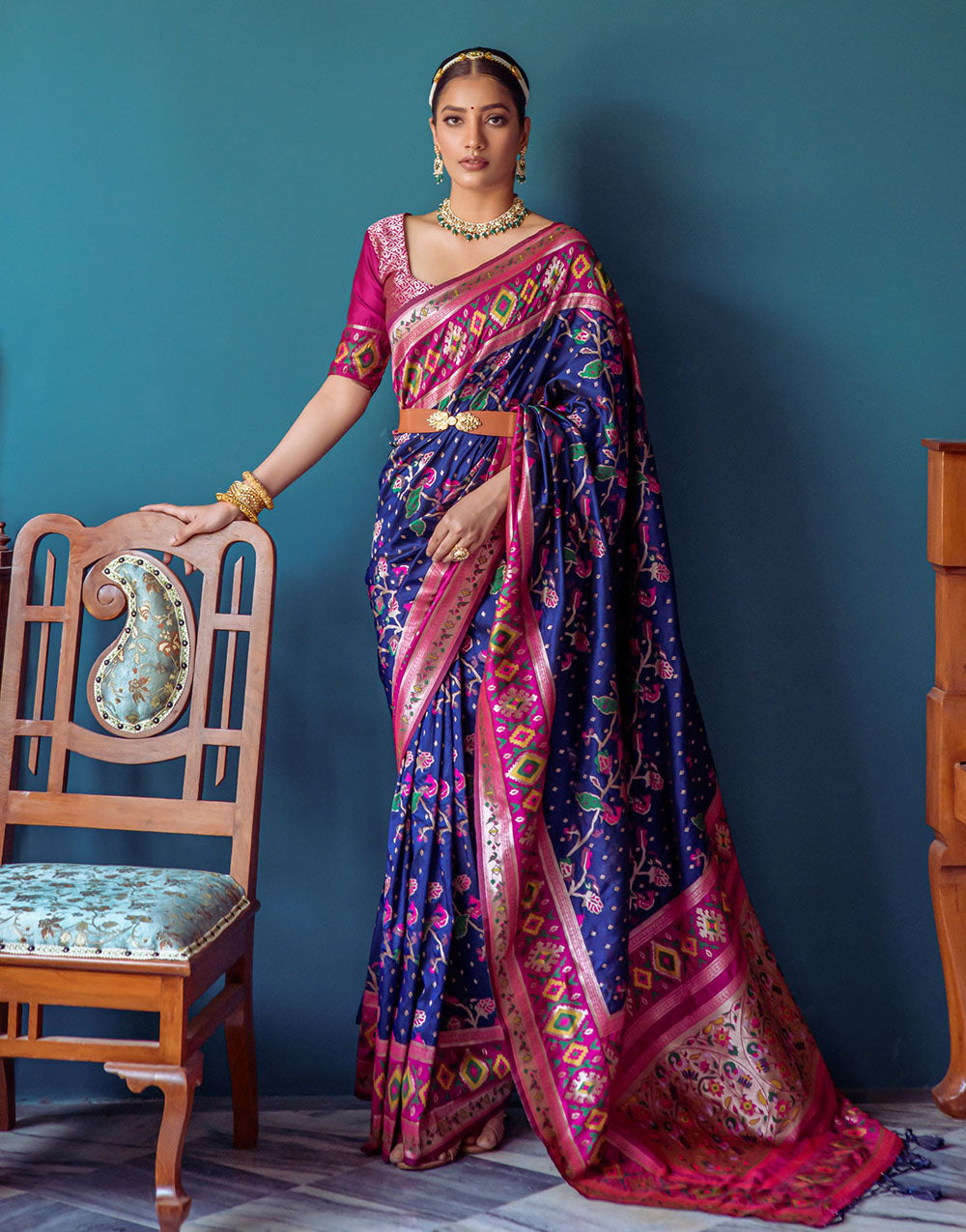 Mignight Blue Paithani Silk Saree With Zari Weaving Work