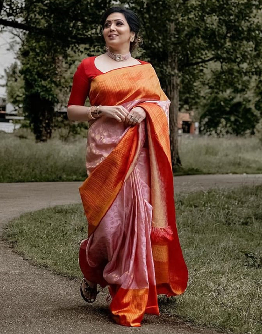 Baby Pink Soft Silk Saree With Zari Weaving Work