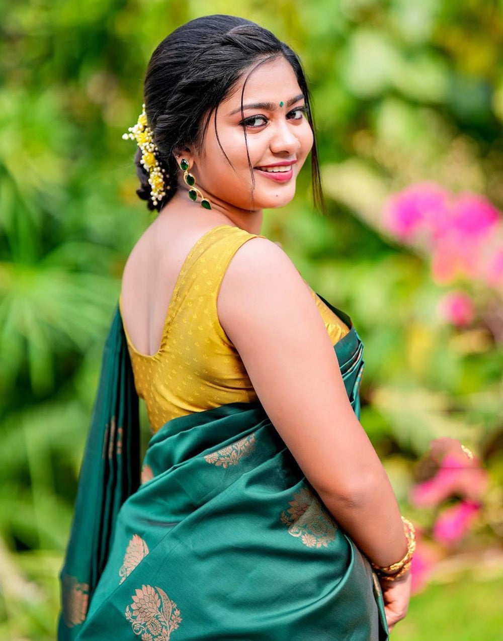 Rama Green Soft Silk Saree With Zari Weaving Work