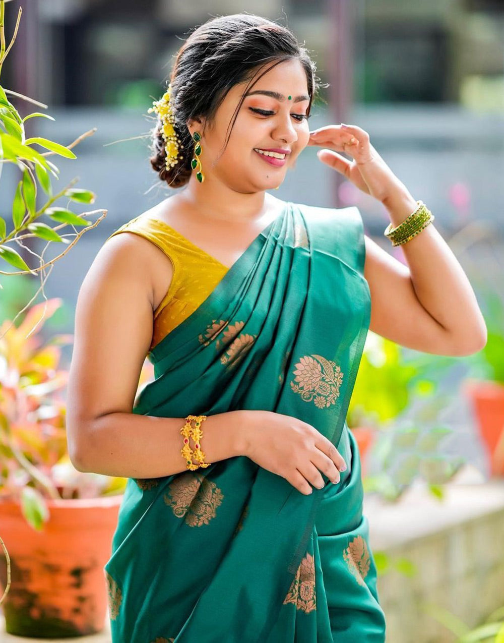 Rama Green Soft Silk Saree With Zari Weaving Work