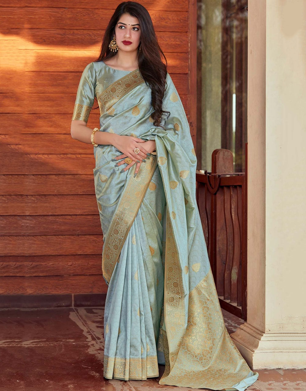 Light Viridian Green Banarasi Silk Saree With Zari Weaving Work