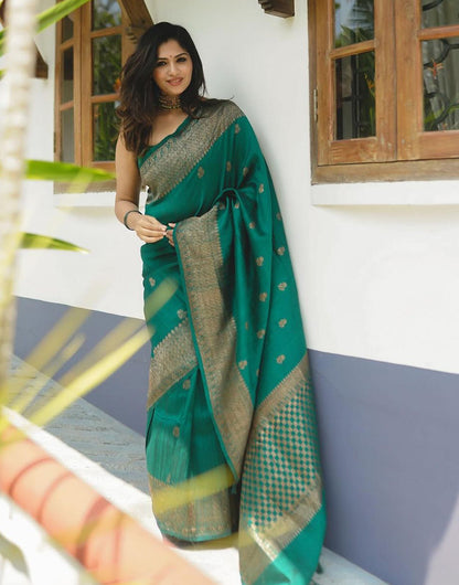 Castleton Green Soft Silk Saree With Zari Weaving Work
