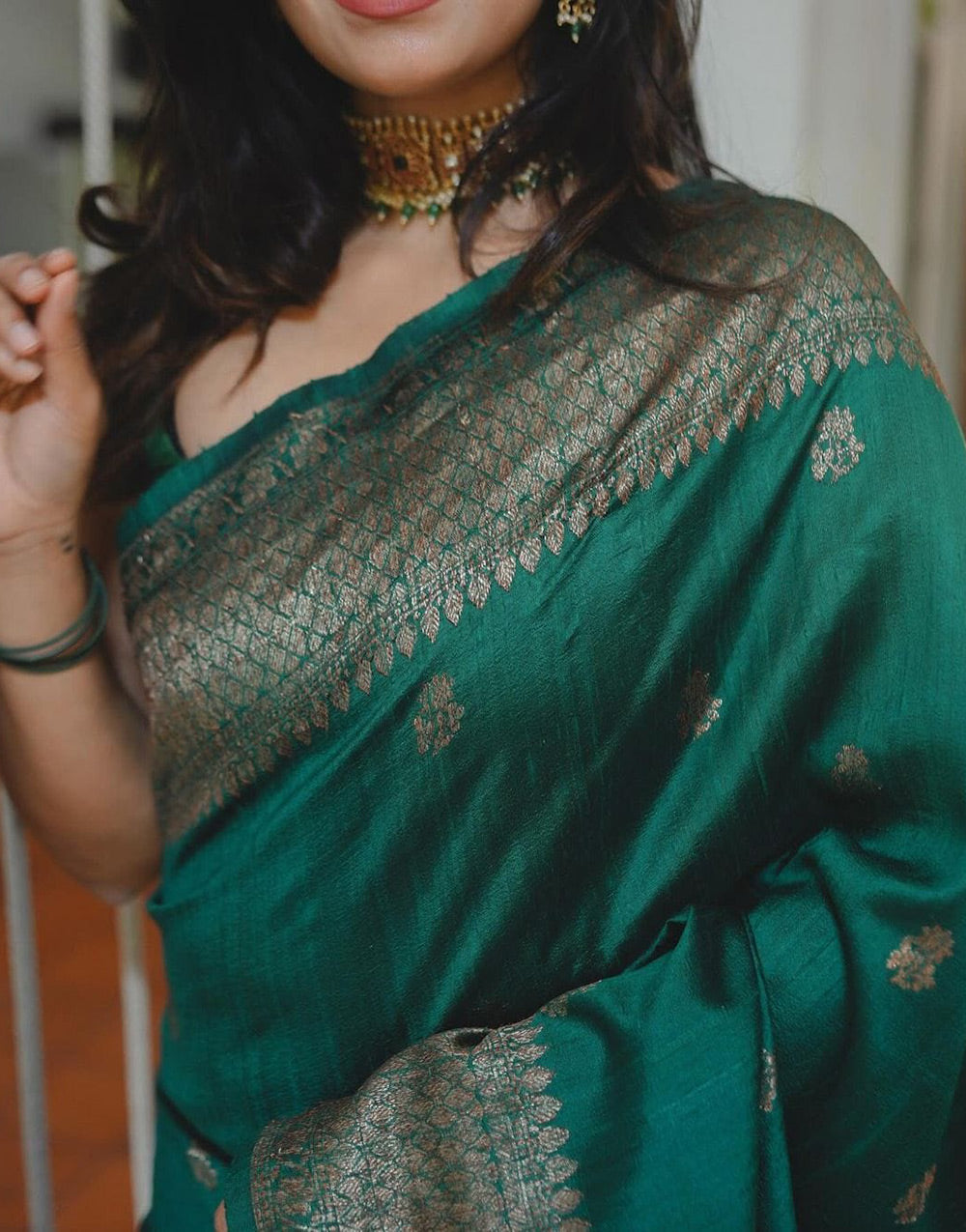 Castleton Green Soft Silk Saree With Zari Weaving Work