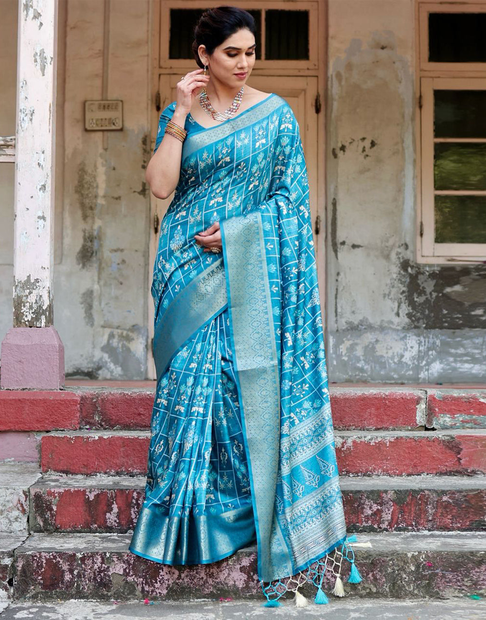 Cerulean Blue Silk Saree With Digital Printed Work