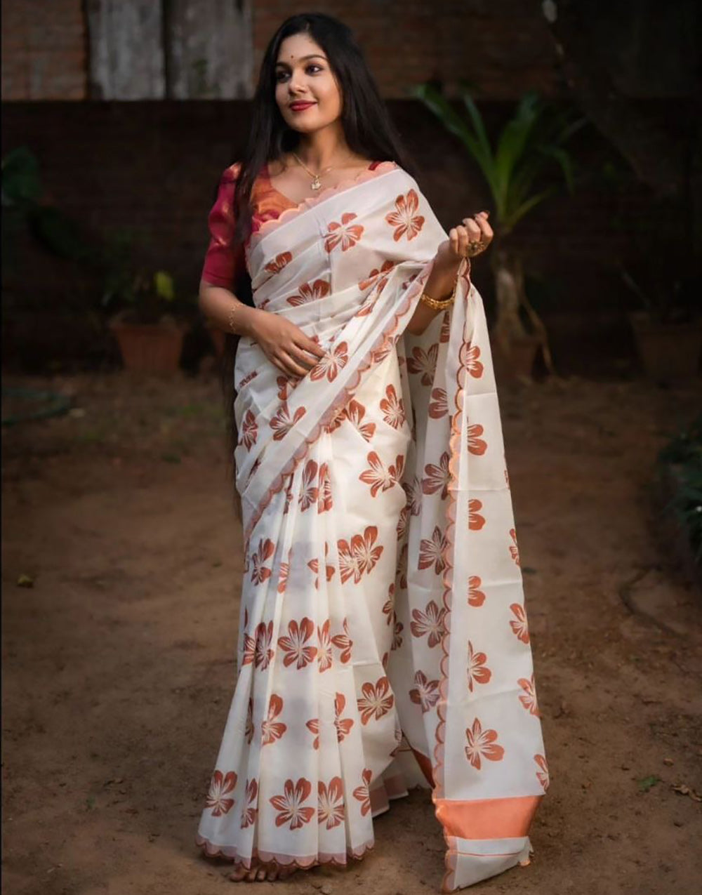 White Silk Saree With Weaving Work