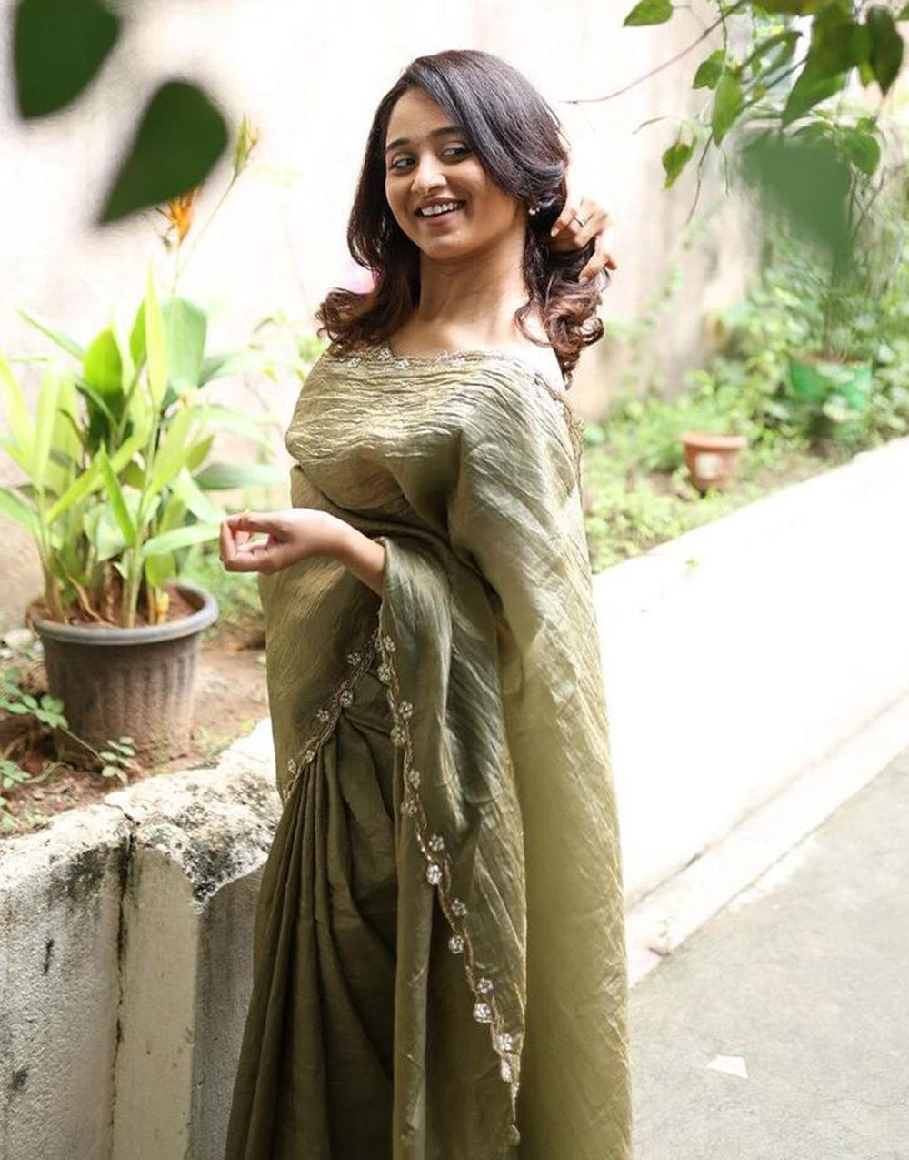Seaweed Green Soft Tissue Silk Saree With Handwork Border