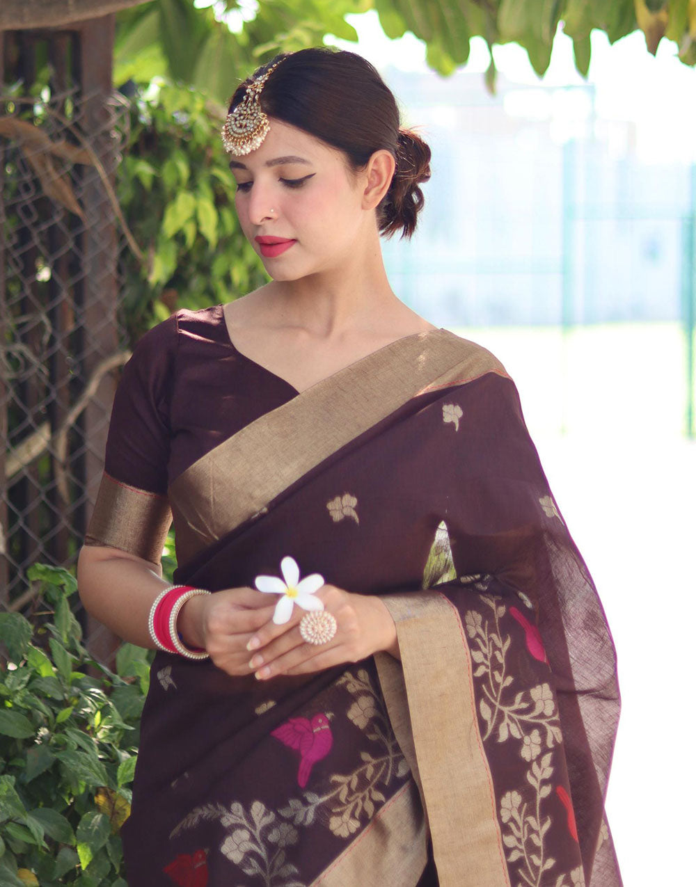 Brown Linen Silk Saree With Weaving Work