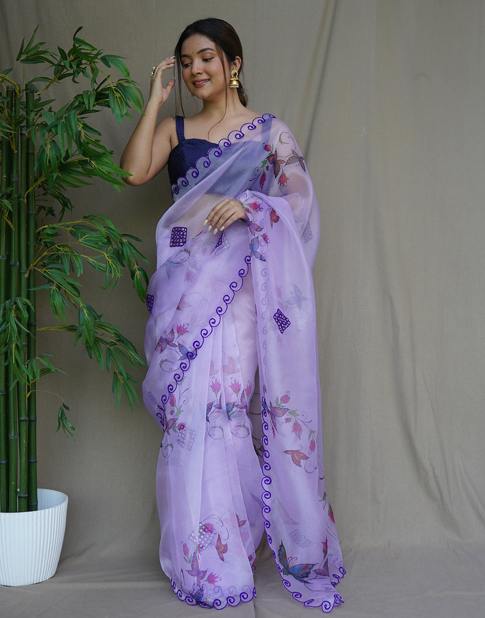 Light Violet Organza Saree With Gotta Work & Cut Work Border