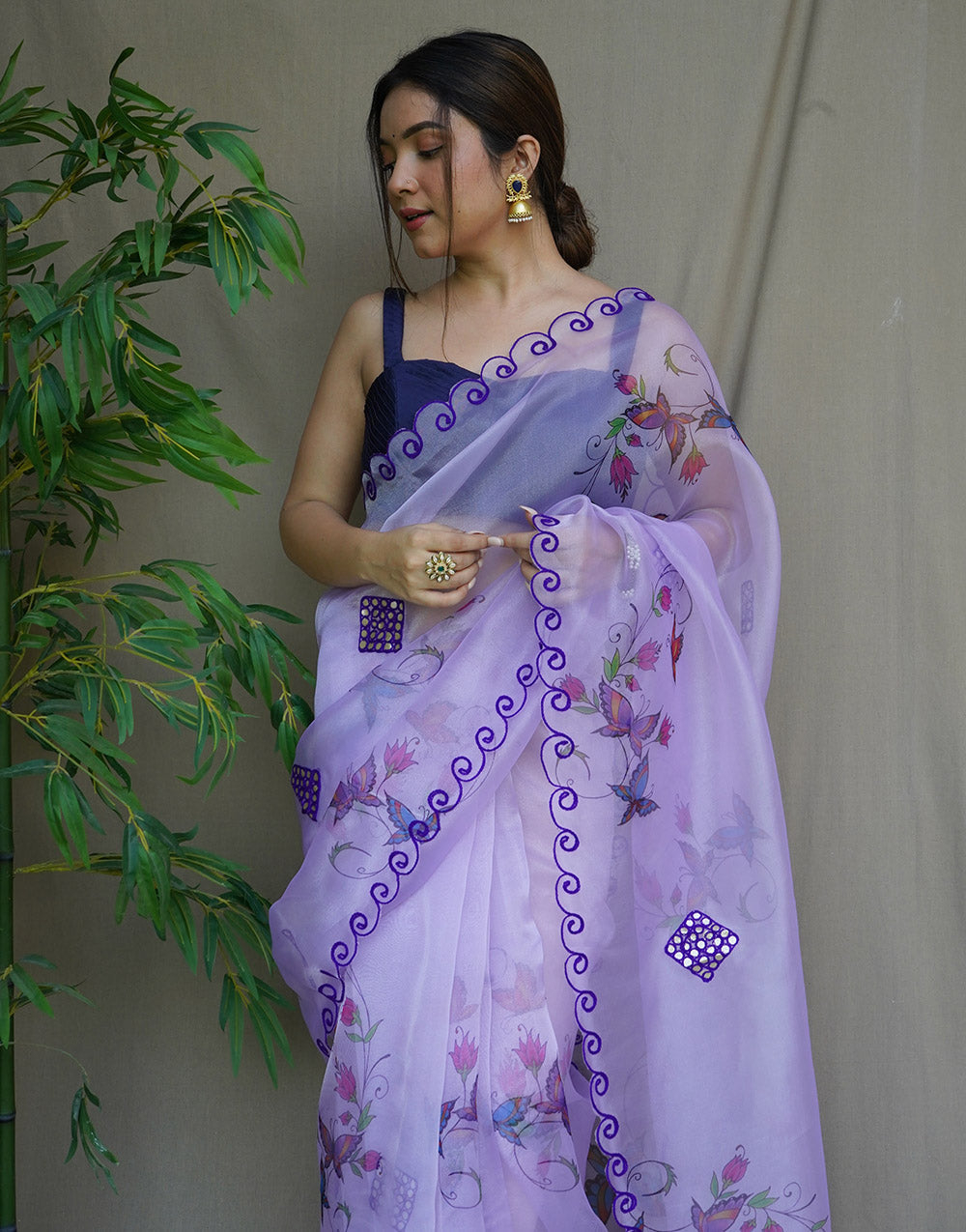 Light Violet Organza Saree With Gotta Work & Cut Work Border