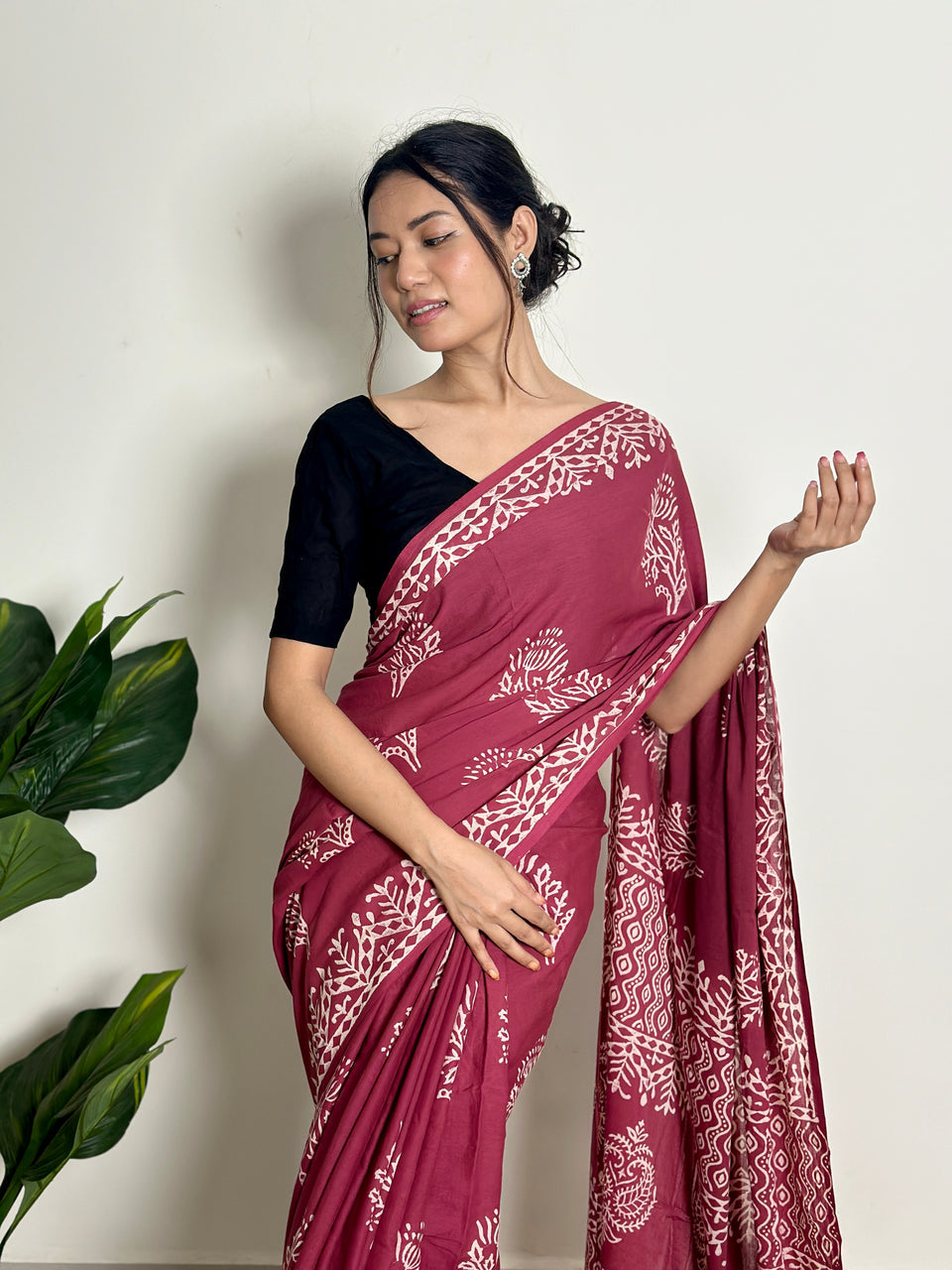 Dark Pink Mul Cotton Ready To Wear Saree With Pocket
