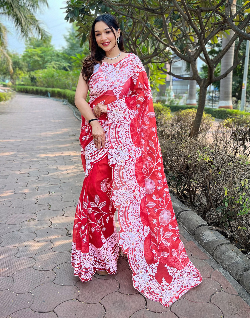 Red Organza Saree With Thread Embroidery & Cut Work Border