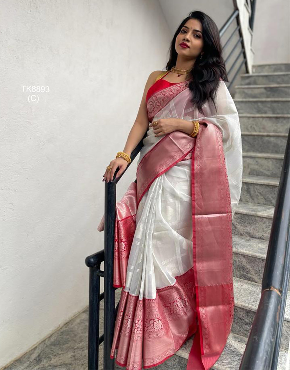 Off White & Red Soft Lichi Silk Saree With Zari Weaving Work