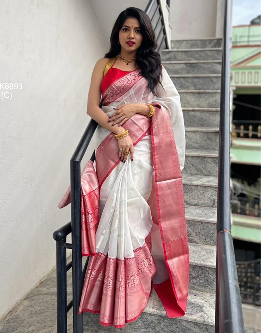 Off White & Red Soft Lichi Silk Saree With Zari Weaving Work