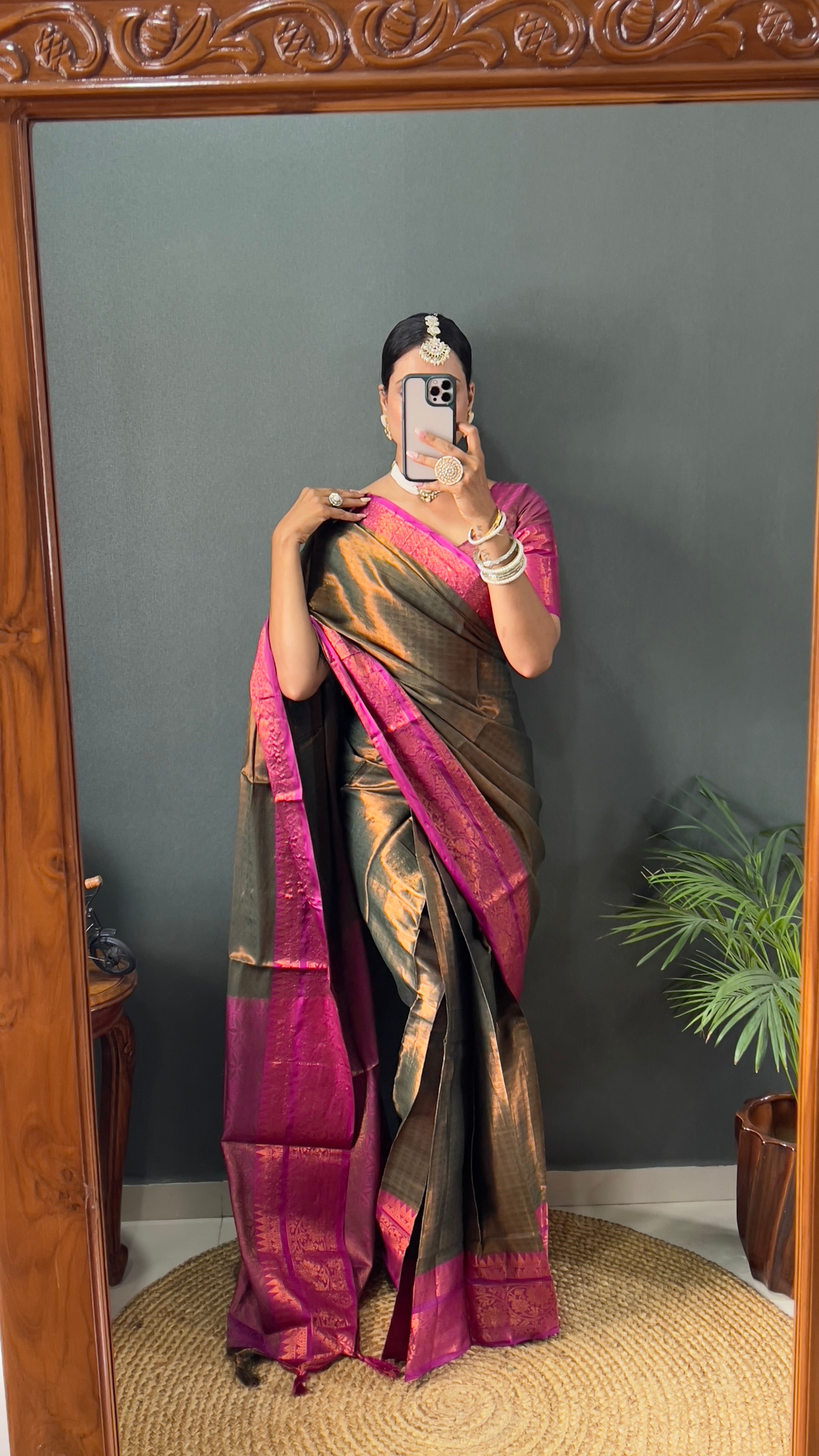 READY TO WEAR SAREE IN JUST 1. MIN