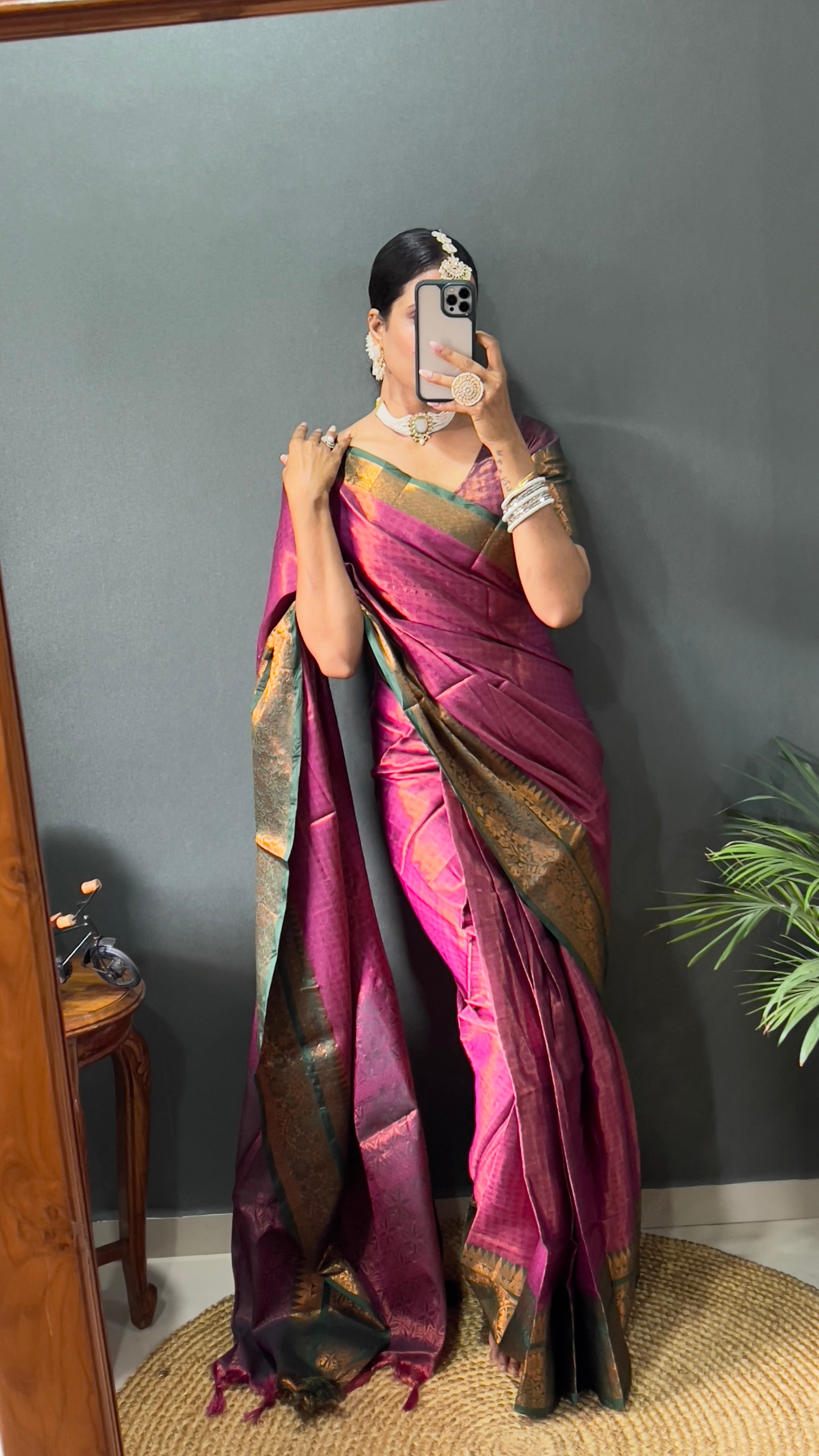 READY TO WEAR SAREE IN JUST 1. MIN