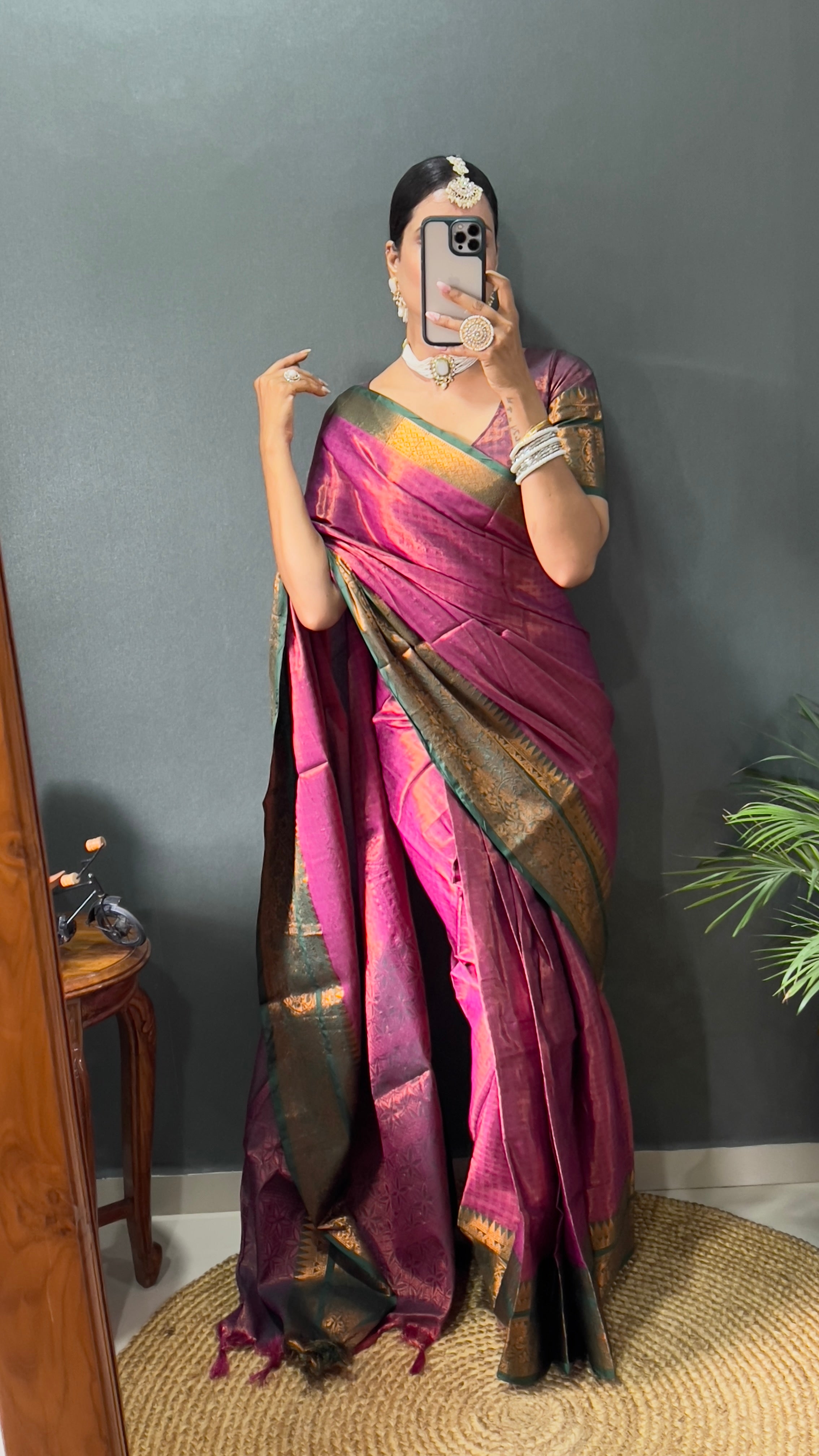 READY TO WEAR SAREE IN JUST 1. MIN