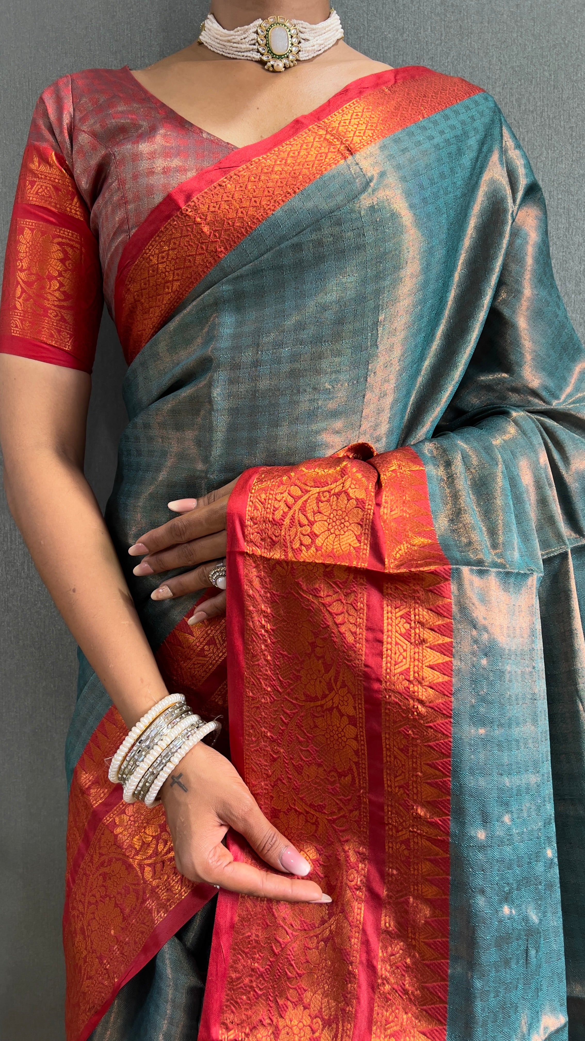 READY TO WEAR SAREE IN JUST 1. MIN