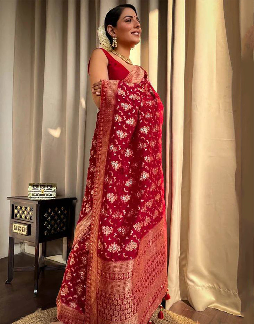 Red Banarasi Silk Saree With Zari Weaving Work