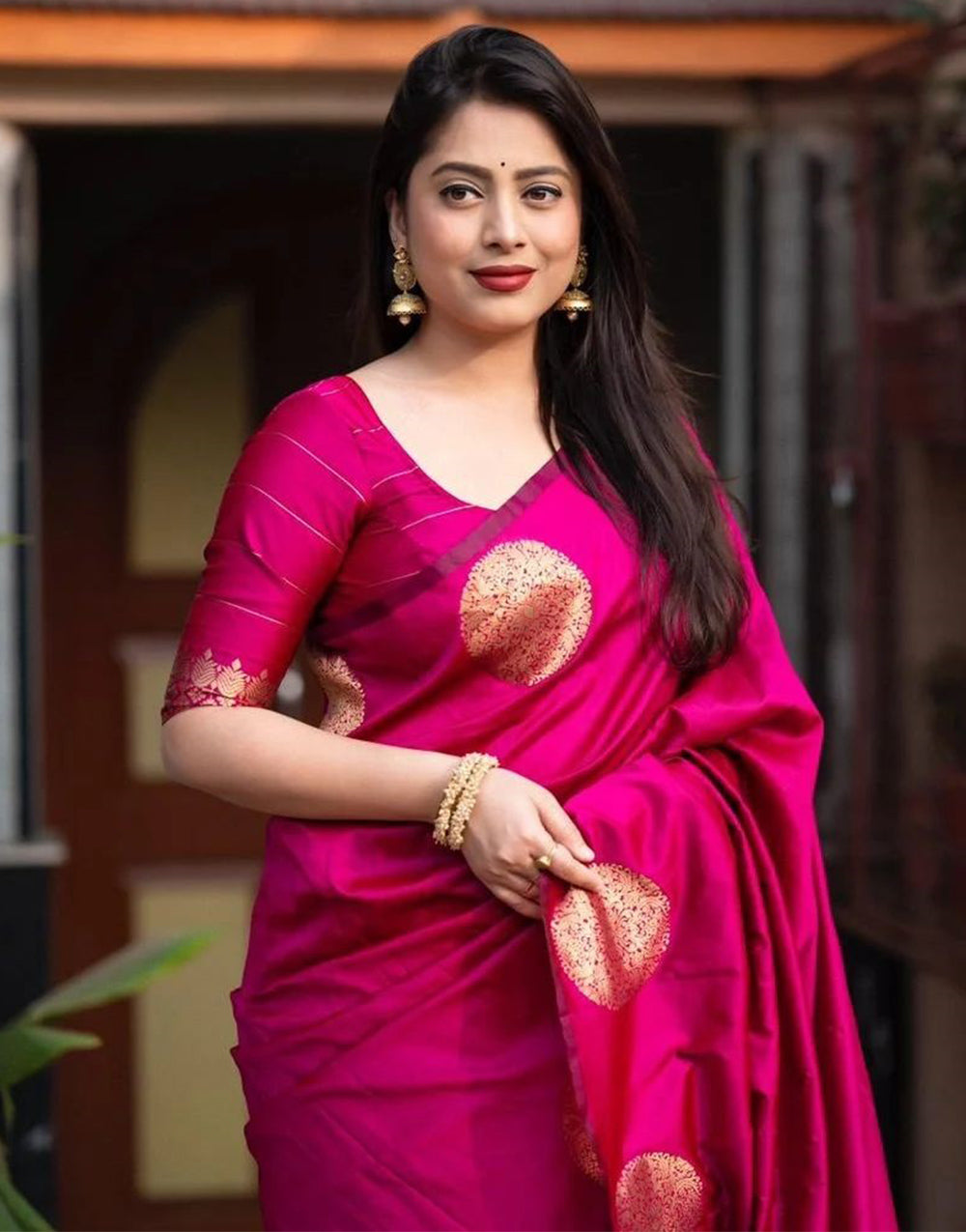 Ruby Pink Silk Saree With Zari Weaving Work