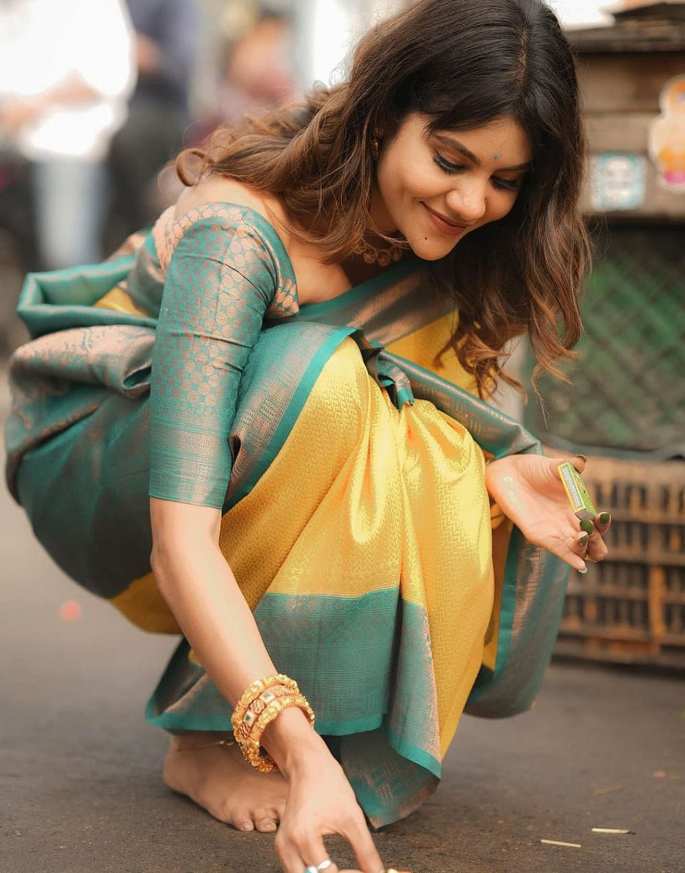 Yellow Silk Saree With Weaving Work