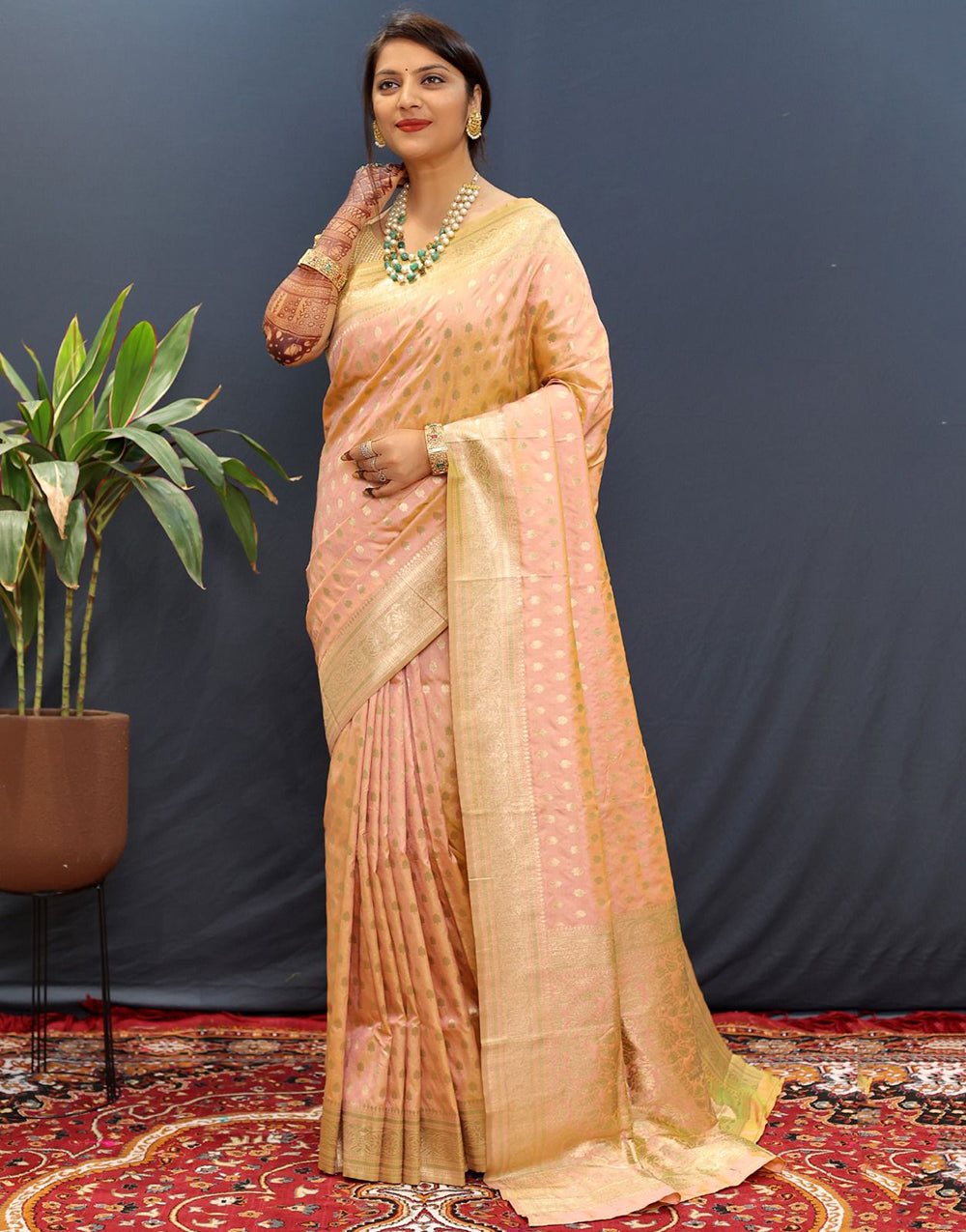 Light Peach Handloom Silk Saree With Zari Weaving Work