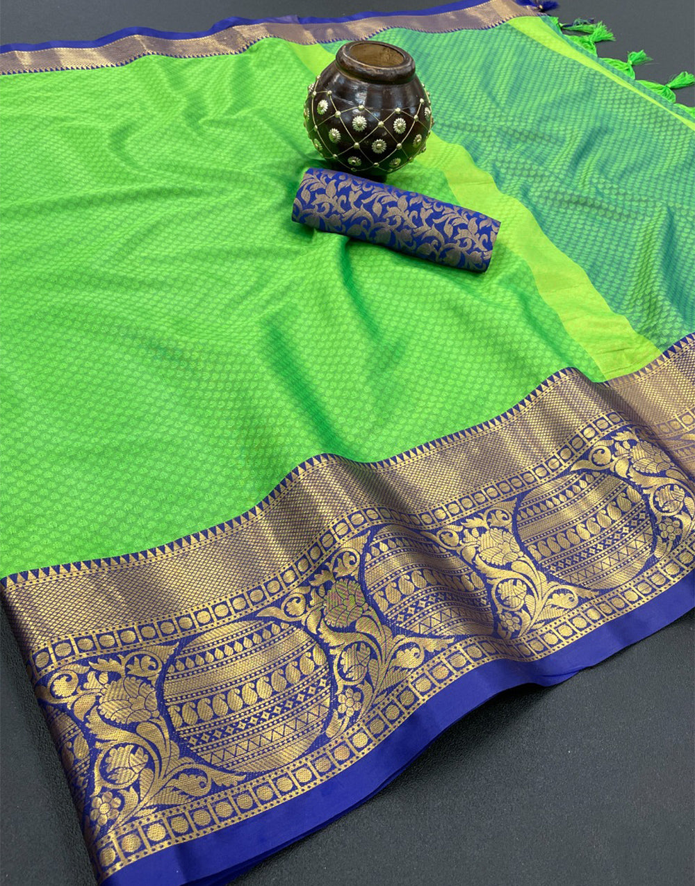 Light Green Silk Saree With Weaving Work