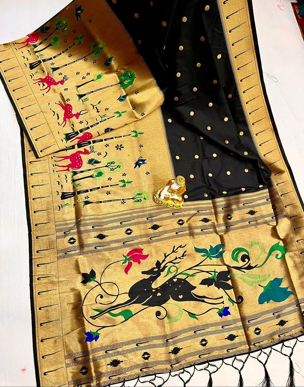 Black Paithani Silk Saree With Zari Weaving Work
